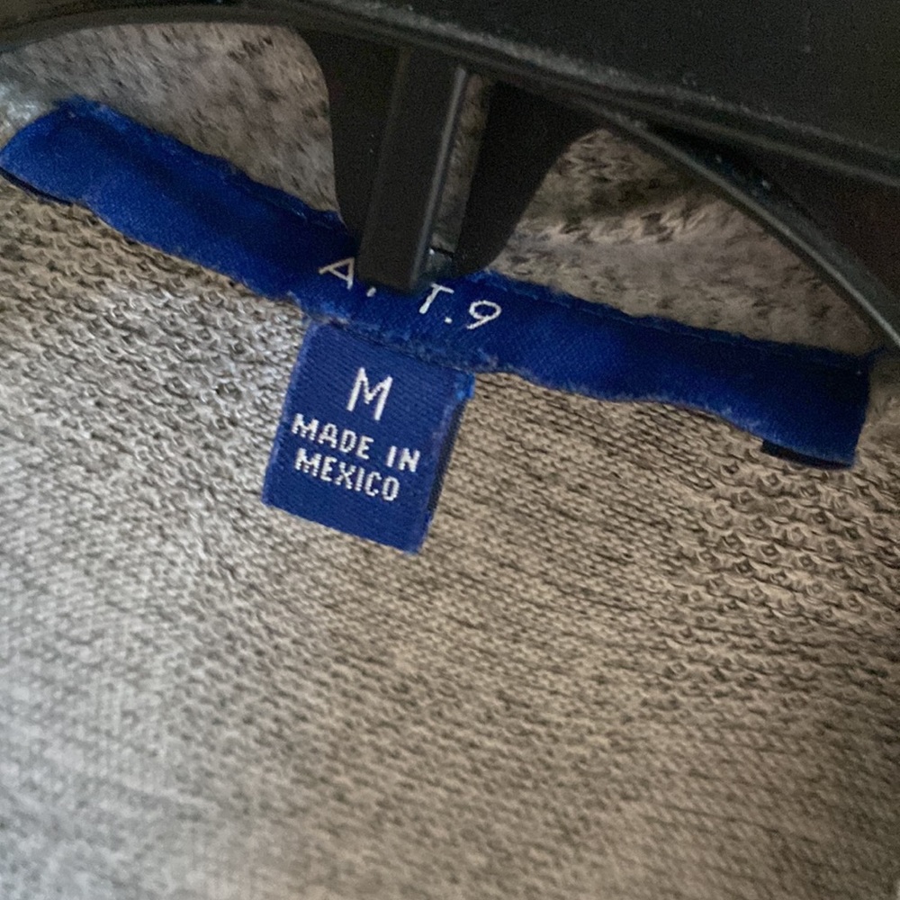 Apt 9 Gray One Button Sweater Size M - image 3